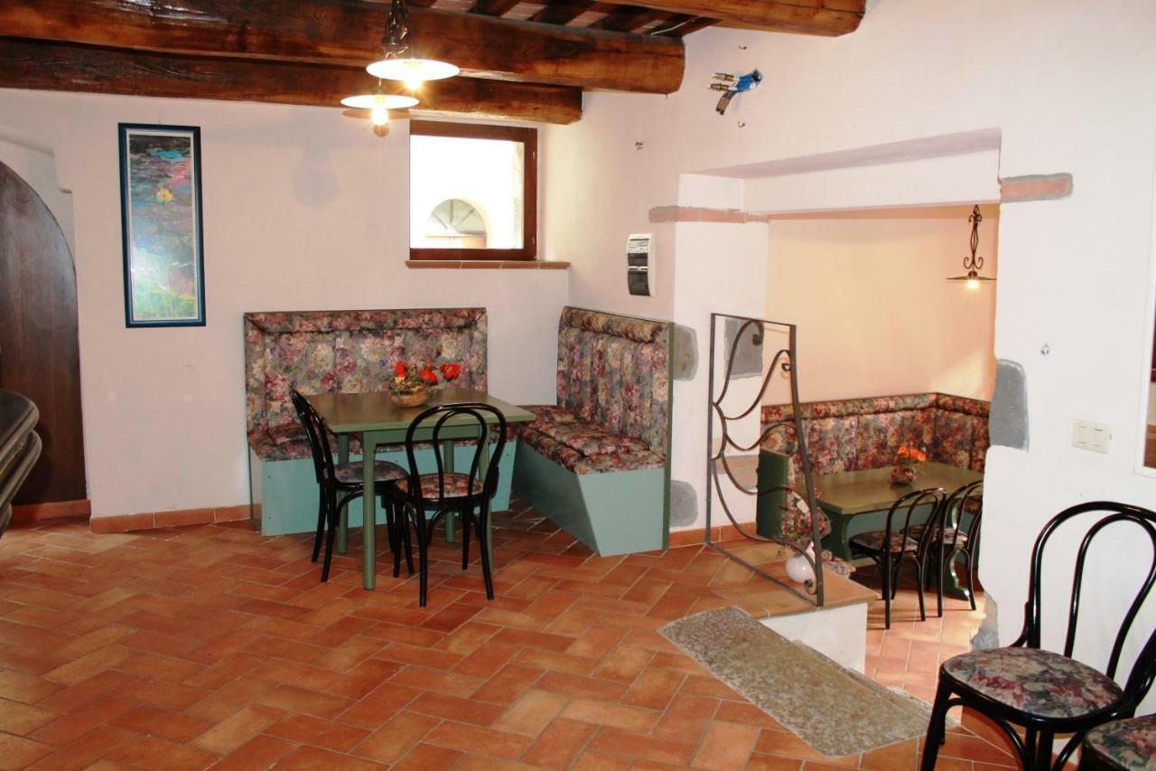 La Casa Del Calzolaio Hotel Radicofani Kültér fotó